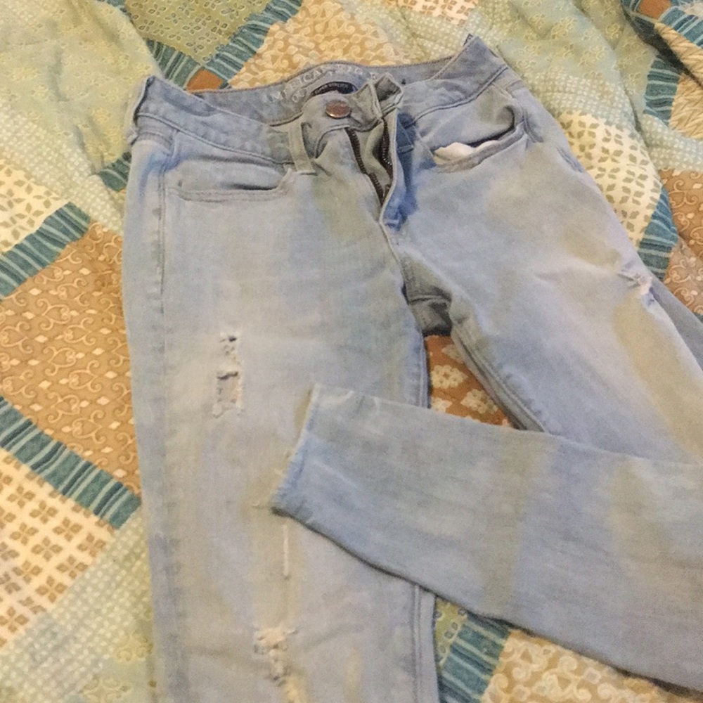 Light denim American Eagle